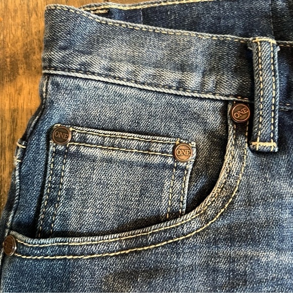One Teaspoon Jean Shorts - Picture 9 of 14